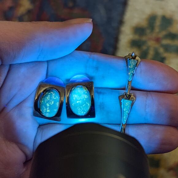 Vintage Baltic Amber Sterling Silver Semi Hoop Post Earrings and Bracelet Set - Picture 7 of 13